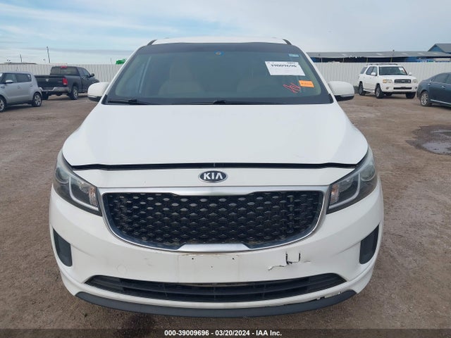 KIA SEDONA LX 2016 KNDMB5C19G6090009 Image 6