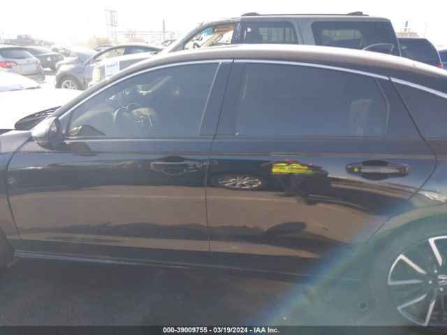 1HGCY2F8XRA000207 Honda Accord Hybrid Touring