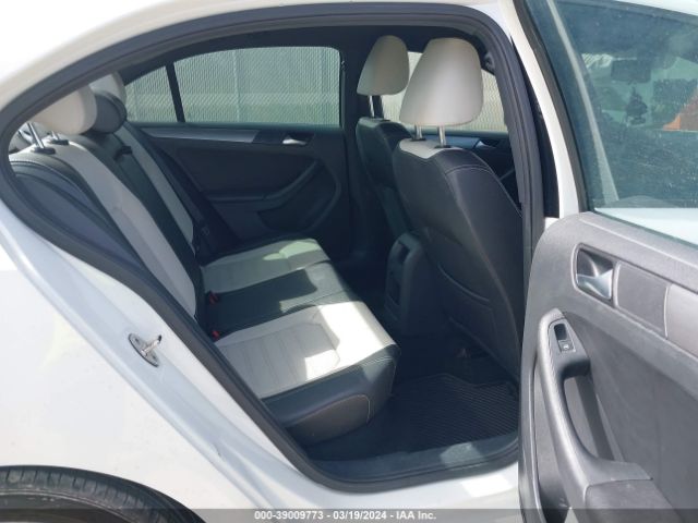 3VWD17AJ8GM292998 Volkswagen Jetta 1.8t Sport