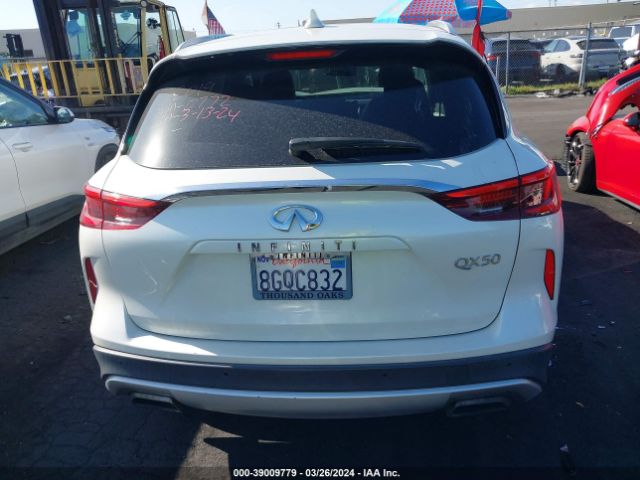 3PCAJ5M11KF110772 Infiniti Qx50 Essential