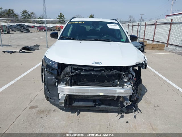 Jeep Compass Latitude Lux 4x4 2022 3C4NJDFB4NT213028 Image 13
