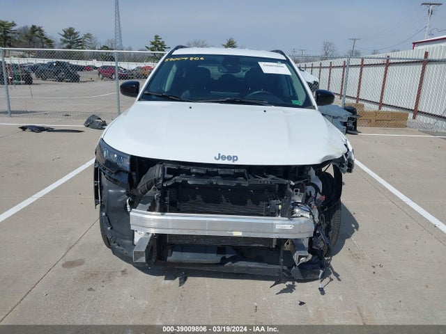 Jeep Compass Latitude Lux 4x4 2022 3C4NJDFB4NT213028 Image 6