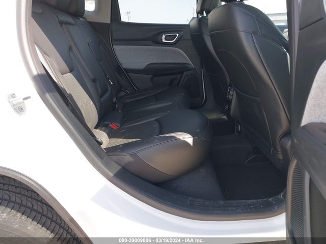 Jeep Compass Latitude Lux 4x4 2022 3C4NJDFB4NT213028 Image 8