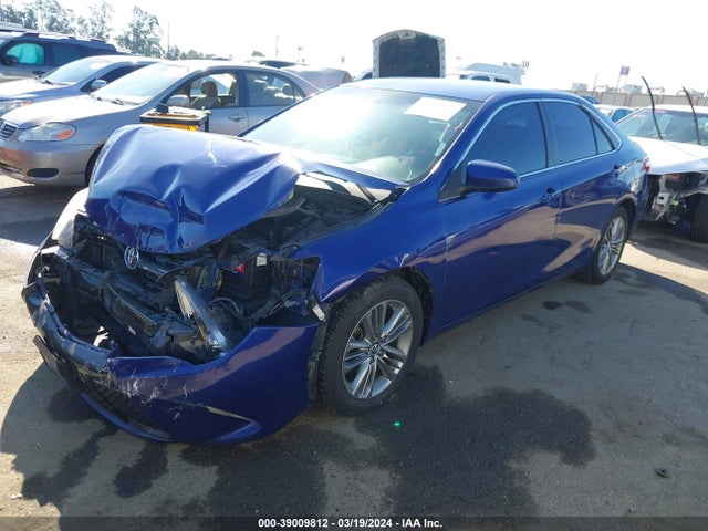 Toyota CAMRY SE 2015 4T1BF1FK7FU902471 Image 2