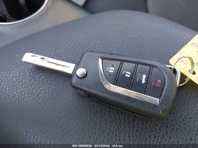 Toyota CAMRY LE 2024 4T1C11AK2RU192507 Image 11