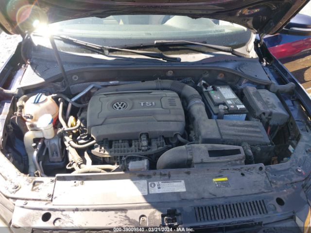 1VWBT7A3XFC005342 Volkswagen Passat 1.8t Se