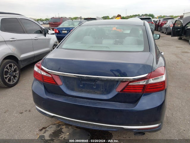 Honda ACCORD LX 2017 1HGCR2F3XHA246335 Image 17