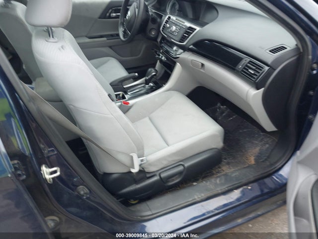 Honda ACCORD LX 2017 1HGCR2F3XHA246335 Image 5