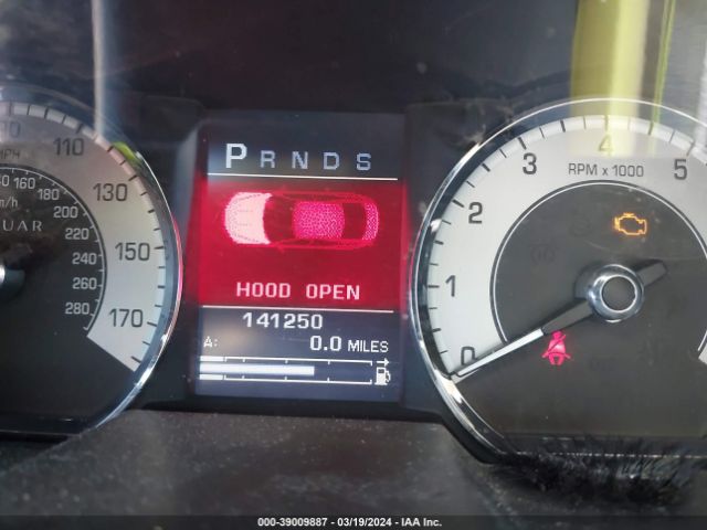 2011 JAGUAR XF SAJWA0GB3BLR83029 Photo 6