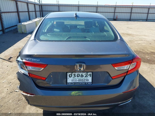 Honda ACCORD LX 2018 1HGCV1F1XJA153602 Image 16