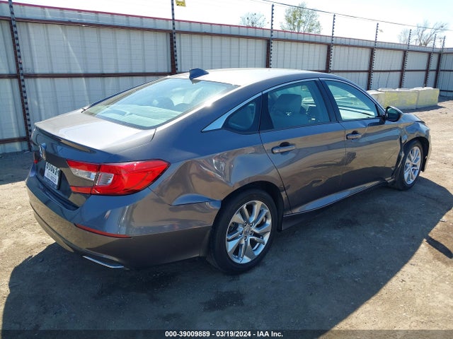 Honda ACCORD LX 2018 1HGCV1F1XJA153602 Image 4