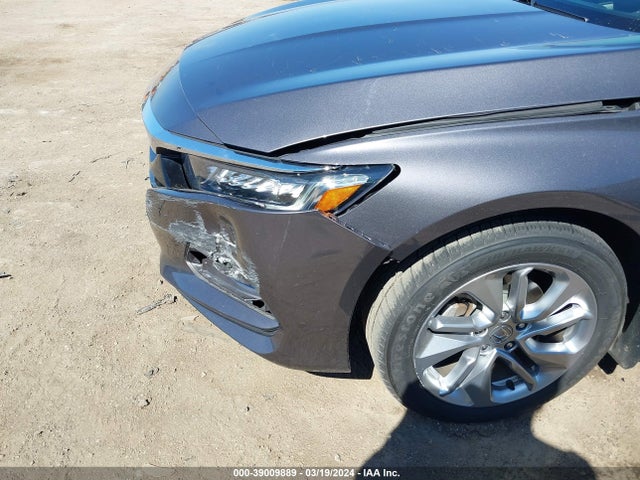 Honda ACCORD LX 2018 1HGCV1F1XJA153602 Image 6