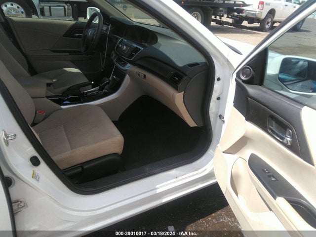 Honda ACCORD HYBRID 2014 1HGCR6F30EA005886 Image 5