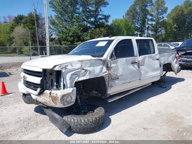 Chevrolet Silverado 1500 2lt 2018 3GCUKREC5JG638549 Image 2