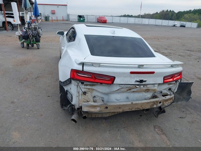 Chevrolet CAMARO 2SS 2018 1G1FH1R70J0113305 Image 6