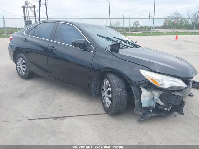 Toyota CAMRY LE 2016 4T4BF1FKXGR532317 Image 1