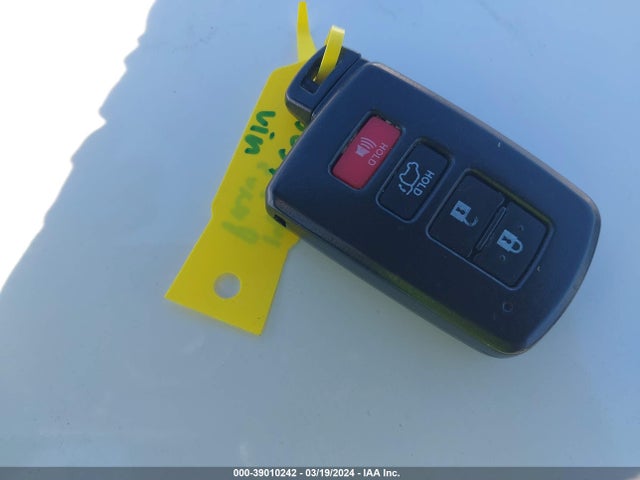 Toyota Prius C Four 2014 JTDKDTB38E1063256 Image 11