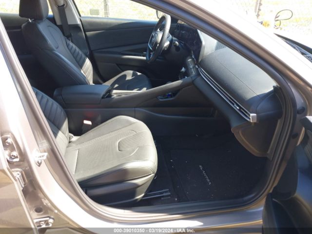 KMHLP4AG5PU501587 Hyundai Elantra Limited