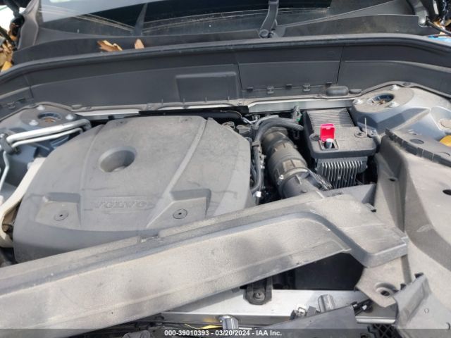 YV4A22PK3N1848003 Volvo Xc90 T6 Momentum 7 Passenger