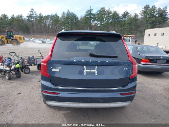 YV4A22PK3N1848003 Volvo Xc90 T6 Momentum 7 Passenger