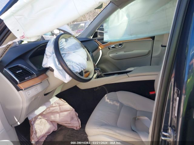 YV4A22PK3N1848003 Volvo Xc90 T6 Momentum 7 Passenger