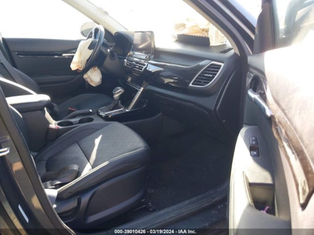 KNDERCAA2N7286811 KIA SELTOS EX