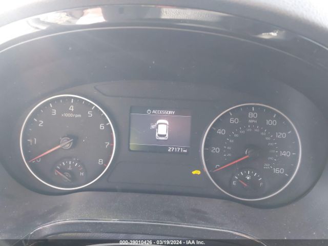 KNDERCAA2N7286811 KIA SELTOS EX