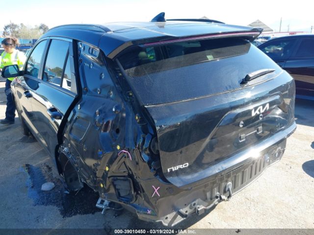 KNDCR3L16P5016967 KIA Niro Ev Wind