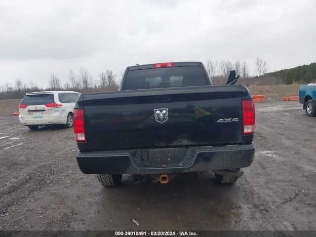 RAM 1500 Express Quad Cab 4x4 6'4 Box 2017 1C6RR7FG4HS726350 Image 17