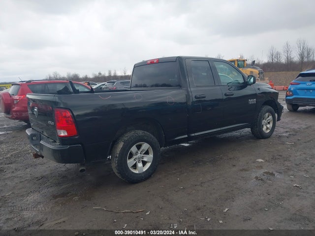RAM 1500 Express Quad Cab 4x4 6'4 Box 2017 1C6RR7FG4HS726350 Image 4