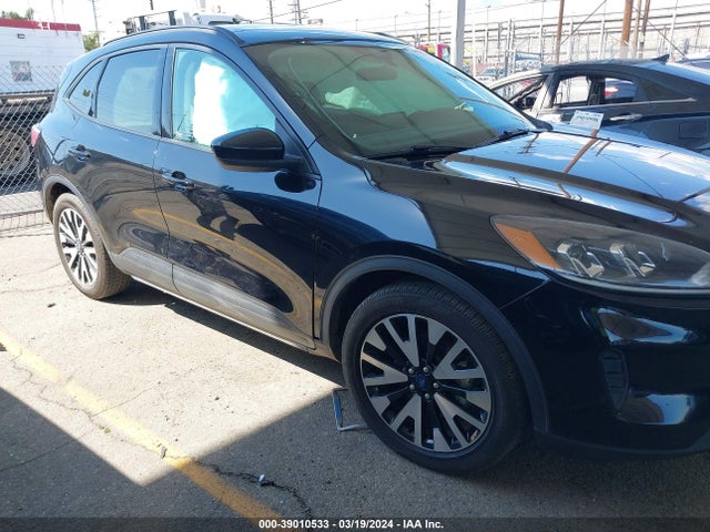 1FMCU0BZ0LUB69960 Ford Escape Se Sport Hybrid