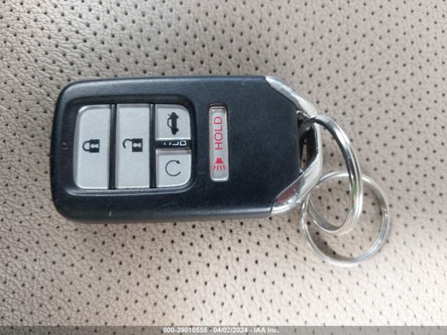JHMFC1F95JX007983 Honda Civic Touring