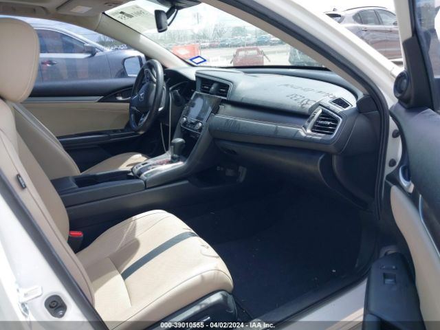 JHMFC1F95JX007983 Honda Civic Touring