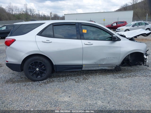 Chevrolet EQUINOX LS 2018 2GNAXREVXJ6339230 Image 13