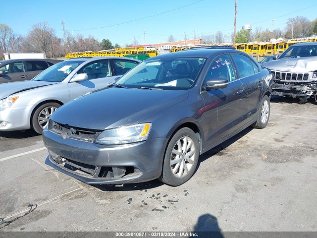 3VWD07AJ0EM284295 Volkswagen Jetta 1.8t Se