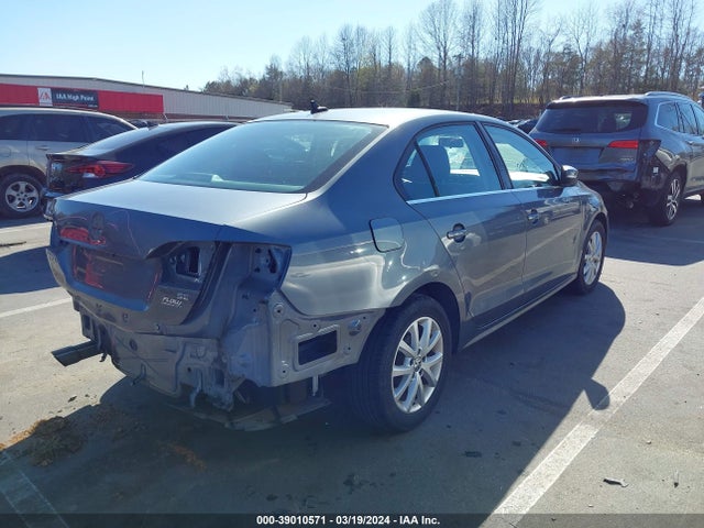 3VWD07AJ0EM284295 Volkswagen Jetta 1.8t Se