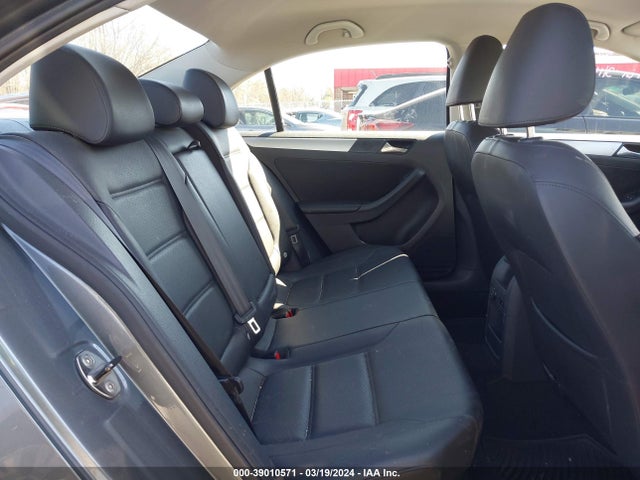 3VWD07AJ0EM284295 Volkswagen Jetta 1.8t Se