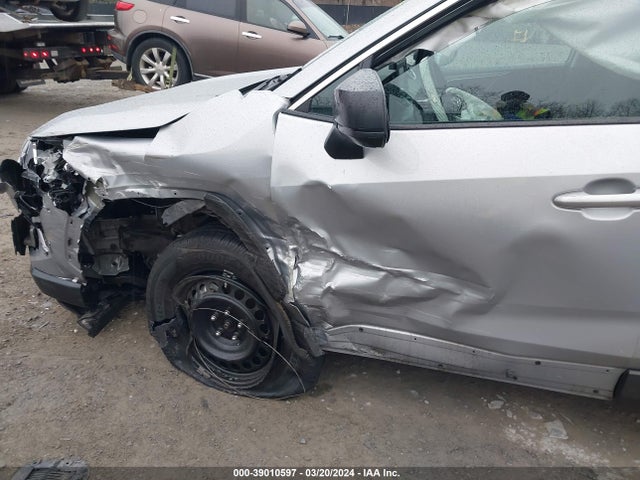 Toyota RAV4 LE 2020 2T3F1RFV4LW135318 Image 17