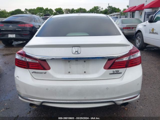 1HGCR3F99HA022967 Honda Accord Touring V6