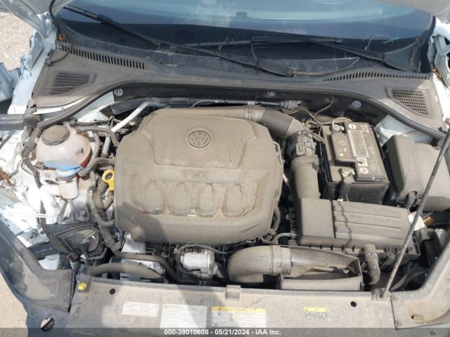 1VWMA7A33MC011186 Volkswagen Passat 2.0t R-line