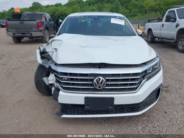 1VWMA7A33MC011186 Volkswagen Passat 2.0t R-line