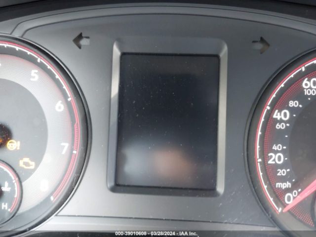 1VWMA7A33MC011186 Volkswagen Passat 2.0t R-line