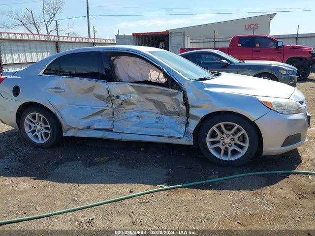 Chevrolet MALIBU 1LT 2015 1G11C5SL5FF278522 Image 13