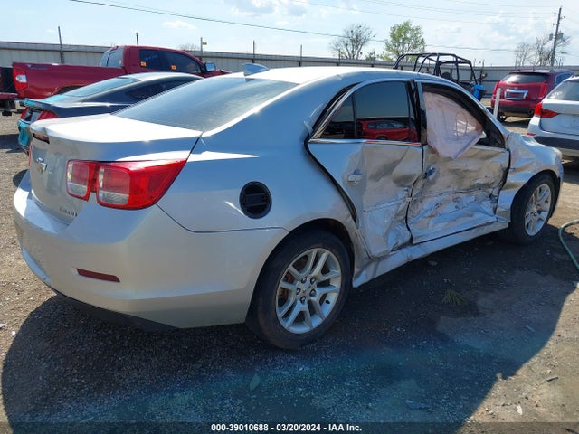 Chevrolet MALIBU 1LT 2015 1G11C5SL5FF278522 Image 4
