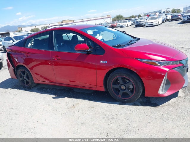 Toyota Prius Prime Premium 2017 JTDKARFP2H3045871 Image 13