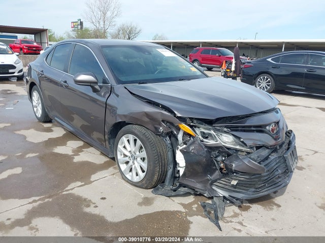 Toyota CAMRY LE 2019 4T1B11HK0KU183196 Image 17