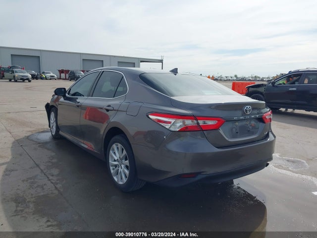 Toyota CAMRY LE 2019 4T1B11HK0KU183196 Image 3