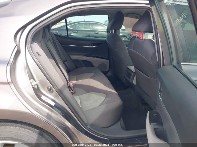 Toyota CAMRY LE 2019 4T1B11HK0KU183196 Image 8