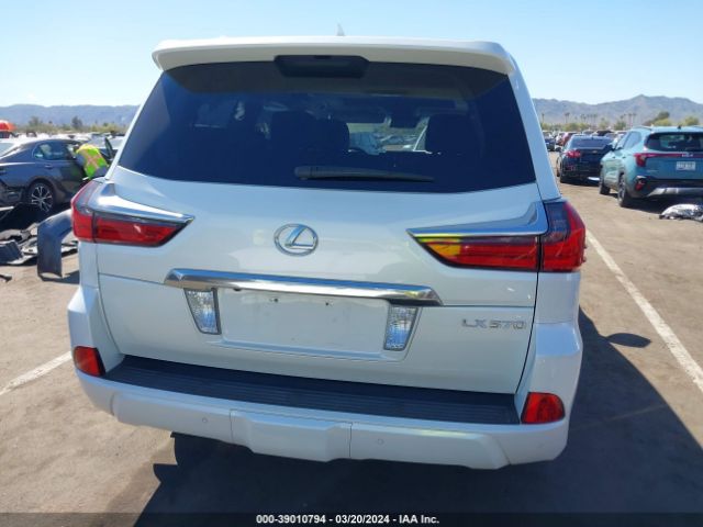 JTJHY7AX5G4189941 Lexus LX 570