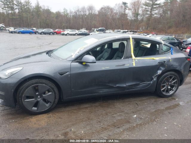 5YJ3E1EAXMF976705 Tesla Model 3 Standard Range Plus Rear-wheel Drive
